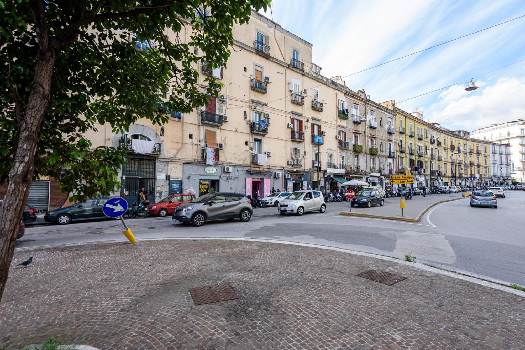 Napoli Centrale Di Fabio E Veronica Lt エクステリア 写真